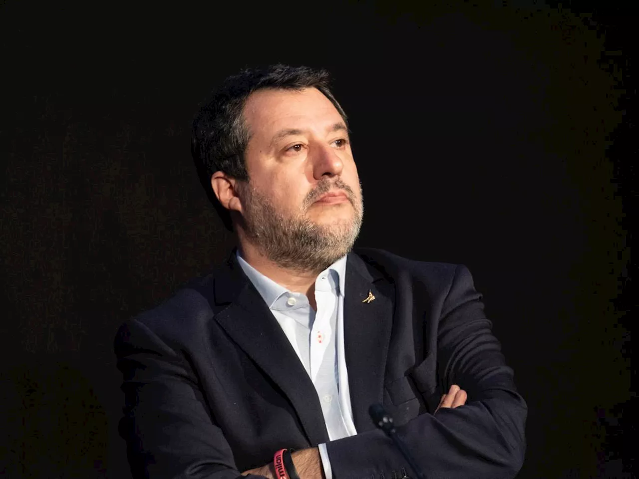 Salvini: 'Non si può stare con Macron e la sinistra, niente veti su Le Pen'