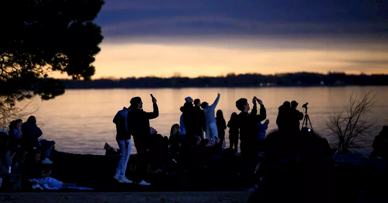 Great American eclipse leaves millions in awe as darkness descends