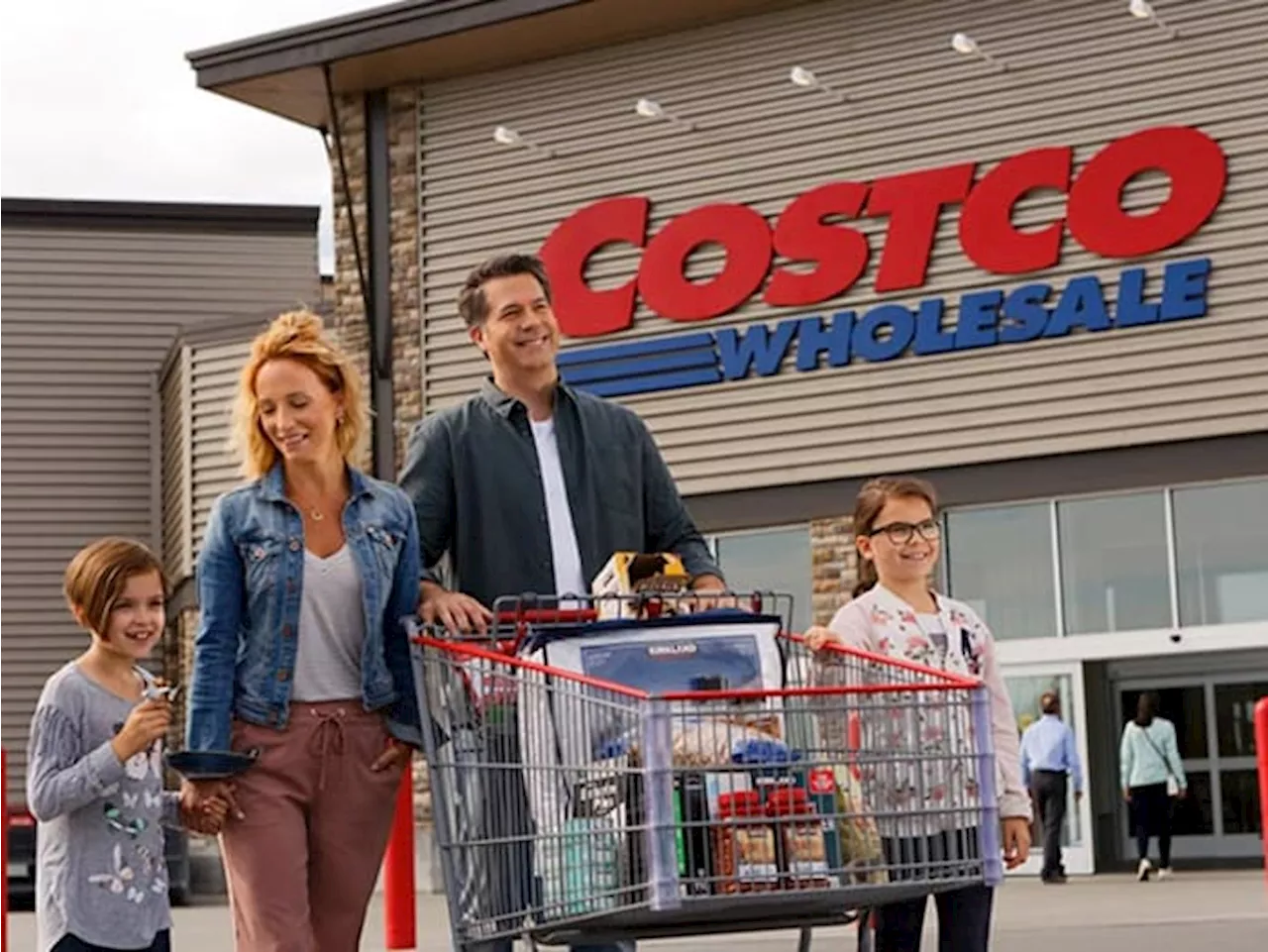 Become a Gold Star Member and get a $20 Digital Costco Shop Card*