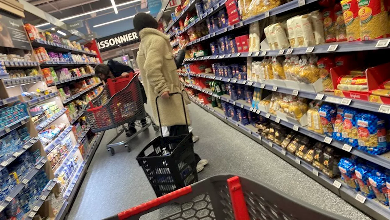 Contrôles renforcés dans les supermarchés pour garantir la transparence des produits alimentaires