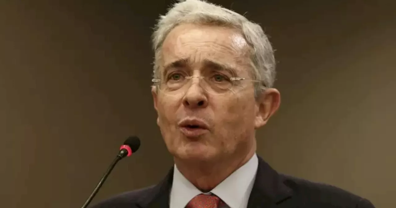 Álvaro Uribe reflexiona sobre la expropiación en medio de la crisis en Colombia