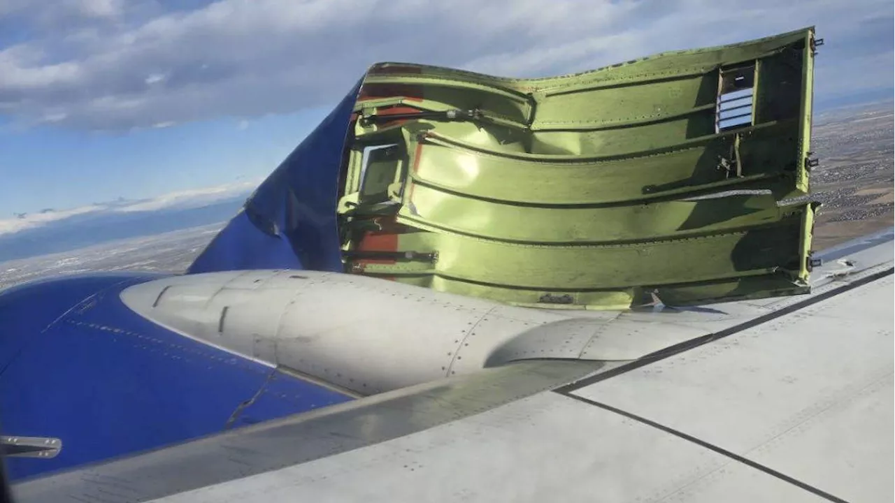 Passengers terrified after metal cover ‘rips off’ Boeing 737 engine during take-off