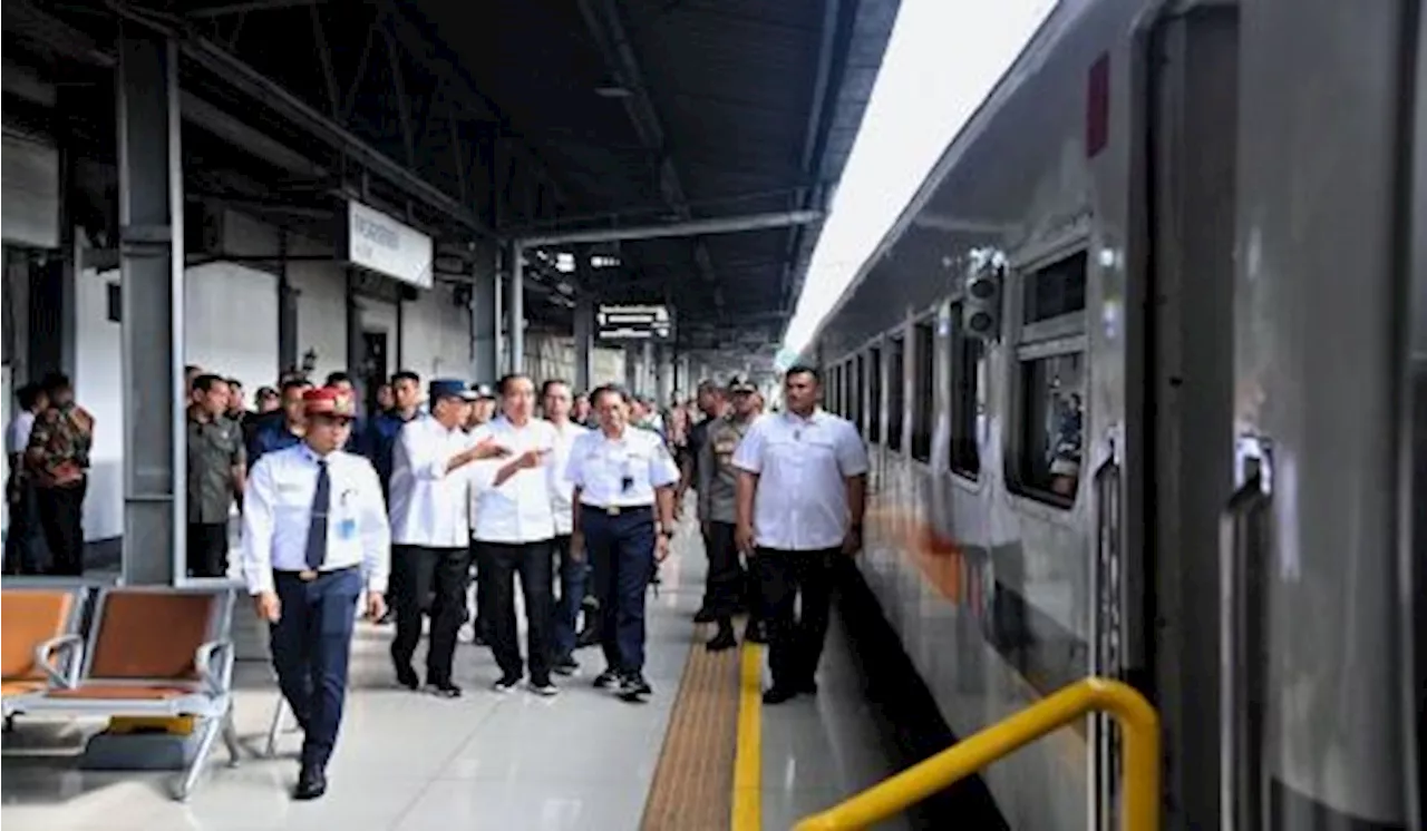 Presiden Jokowi Tinjau Stasiun Pasar Senen, KAI Berkomitmen Hadirkan Layanan Terbaik