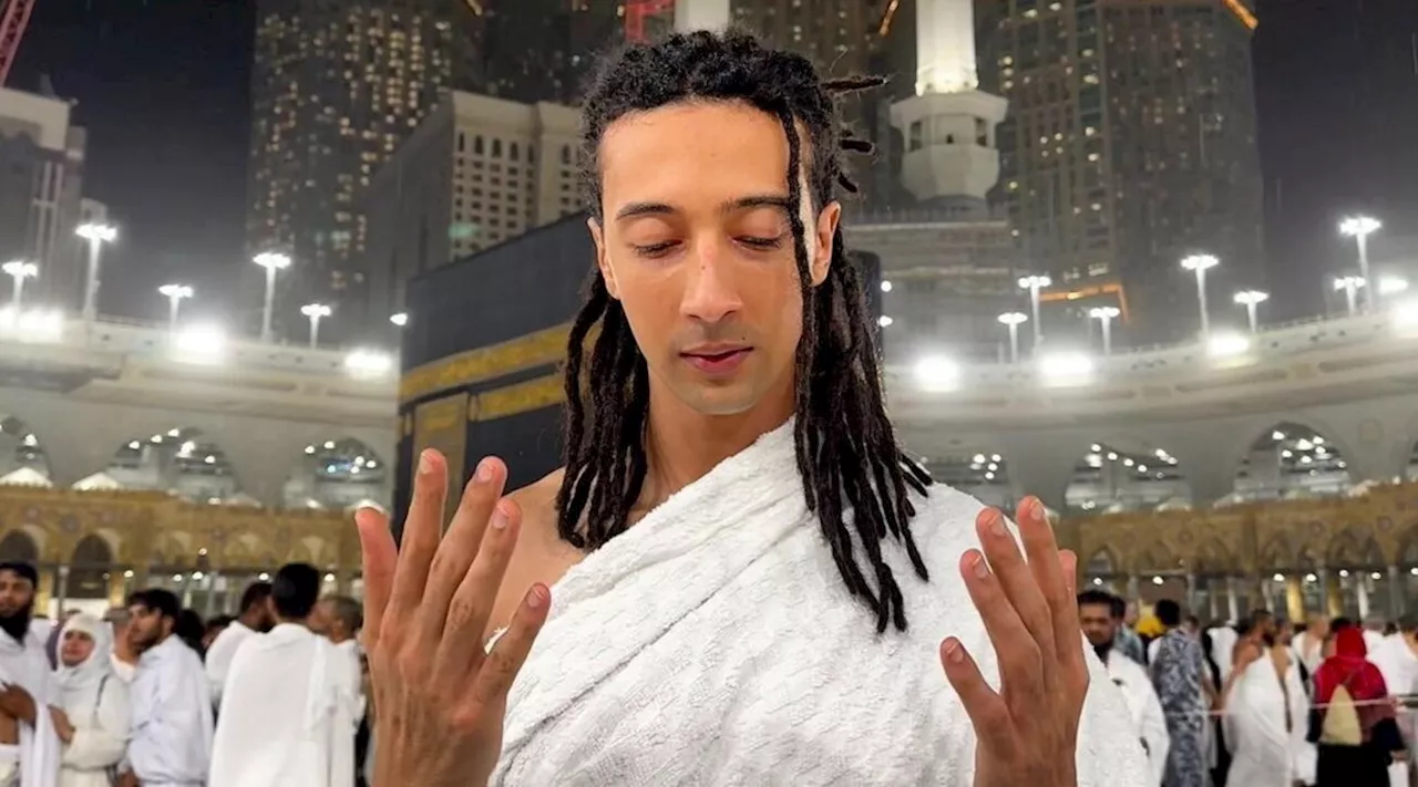 Ghali, la foto alla Mecca per il Ramadan