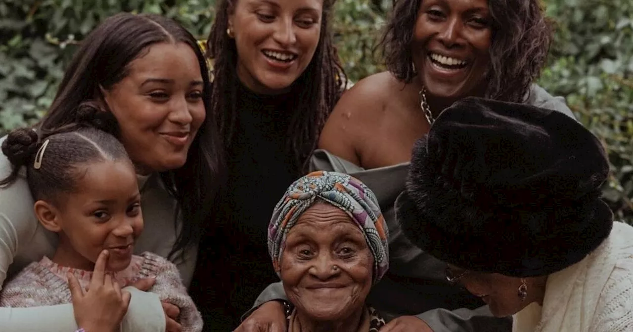 Six Generations of Nottinghamshire Family Gather for Emotional Photoshoot