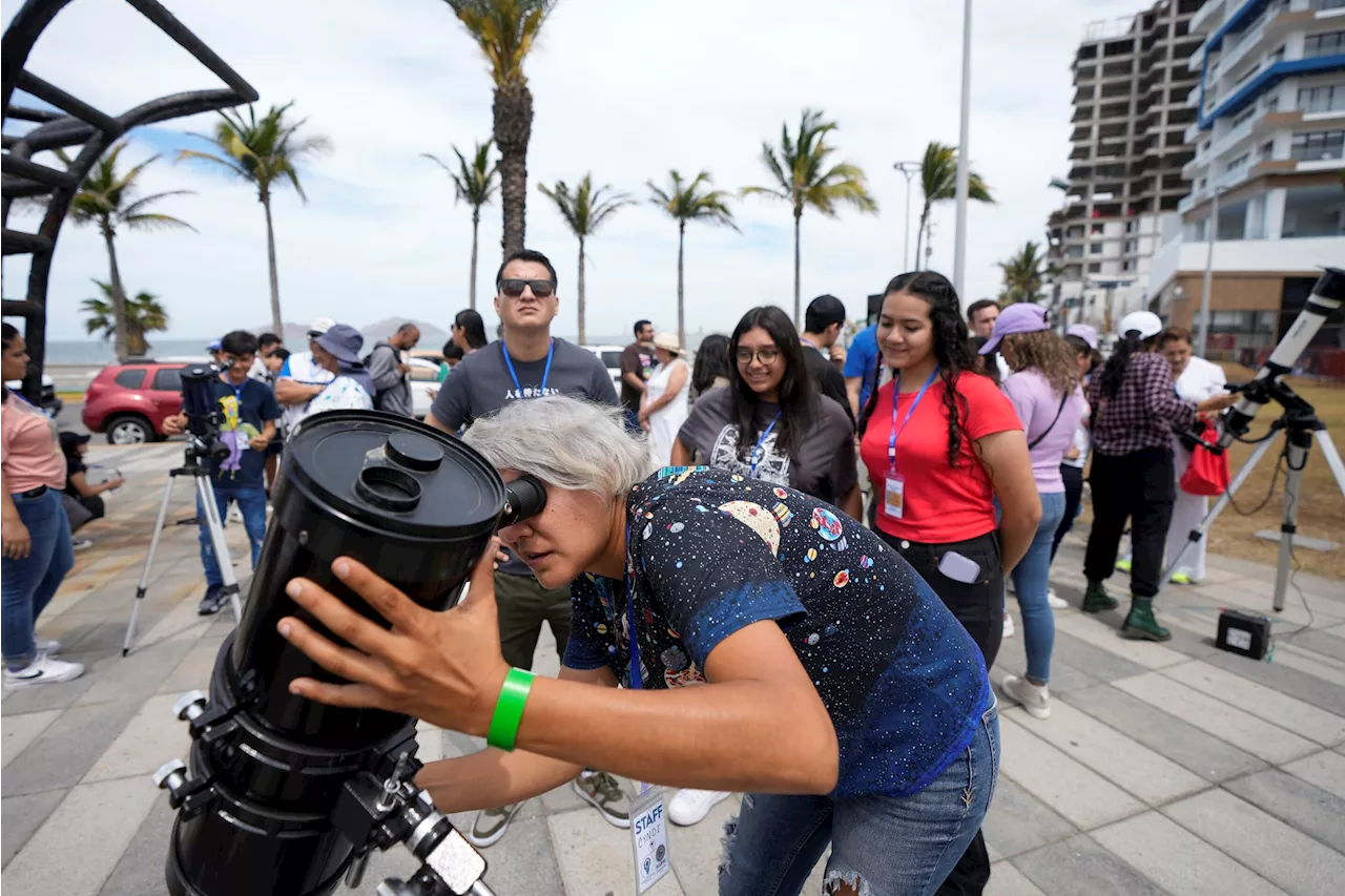 Huge Crowds Await Total Solar Eclipse in North America