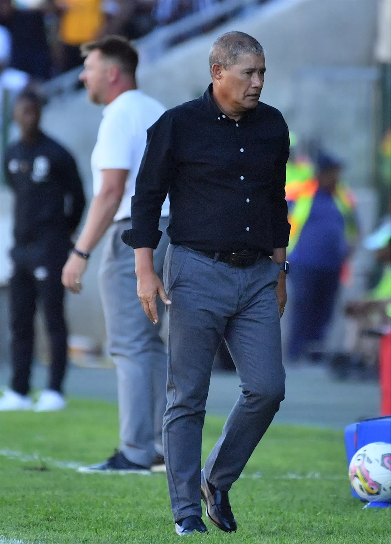 Kaizer Chiefs Coach Urges Team to Improve After Ninth League Defeat