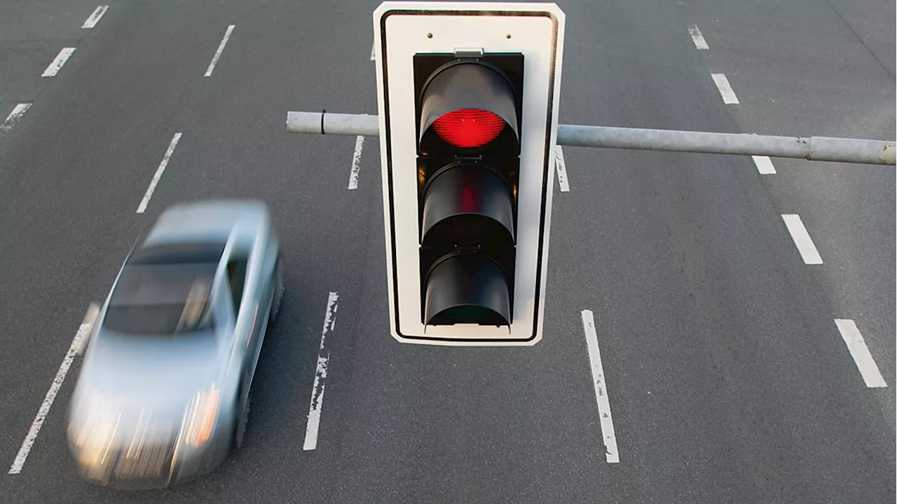 Diplomaten als Verkehrsrowdys in Berlin: Parkverstöße, Unfallflucht – so viel Bußgeld entgeht der Polizei