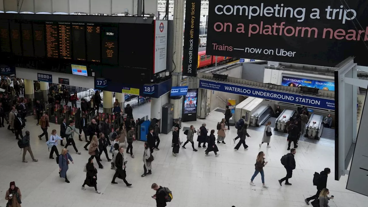 Train drivers stage third strike in four days sparking south England travel chaos