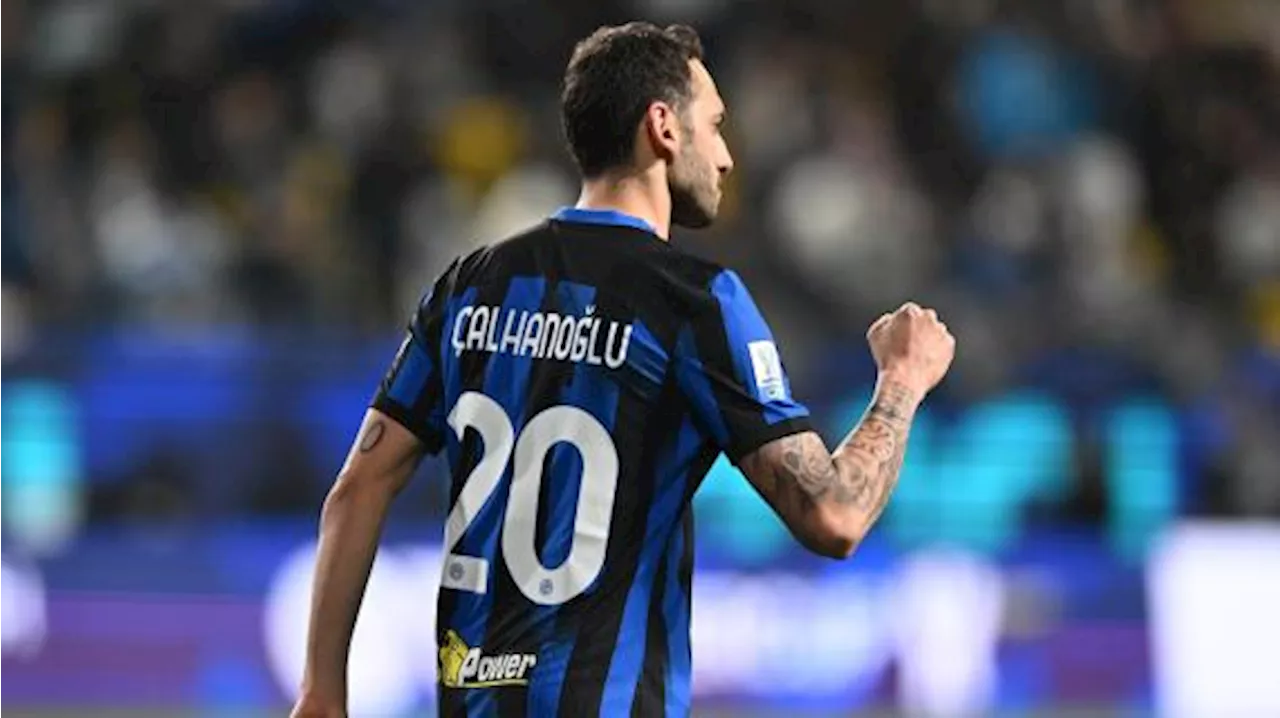 Calhanoglu segna il gol dell'Inter contro l'Udinese