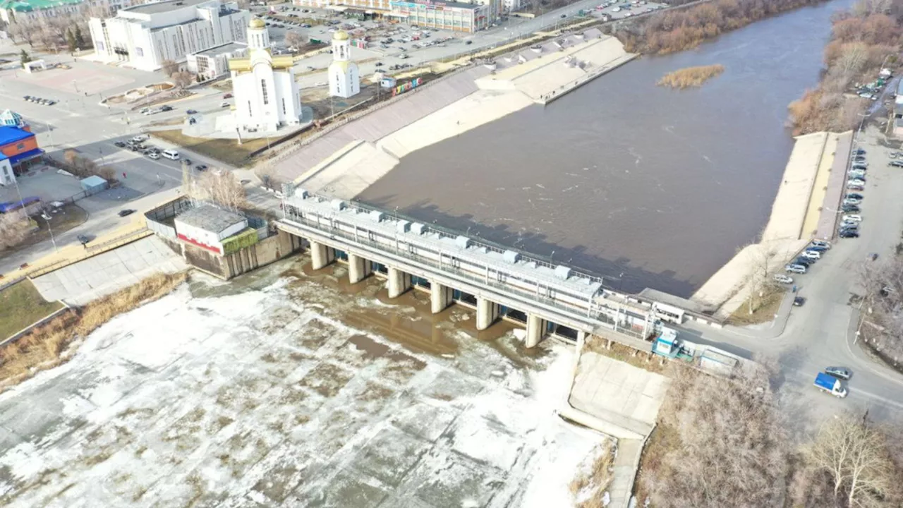 Жителей Курганской области призывают немедленно эвакуироваться