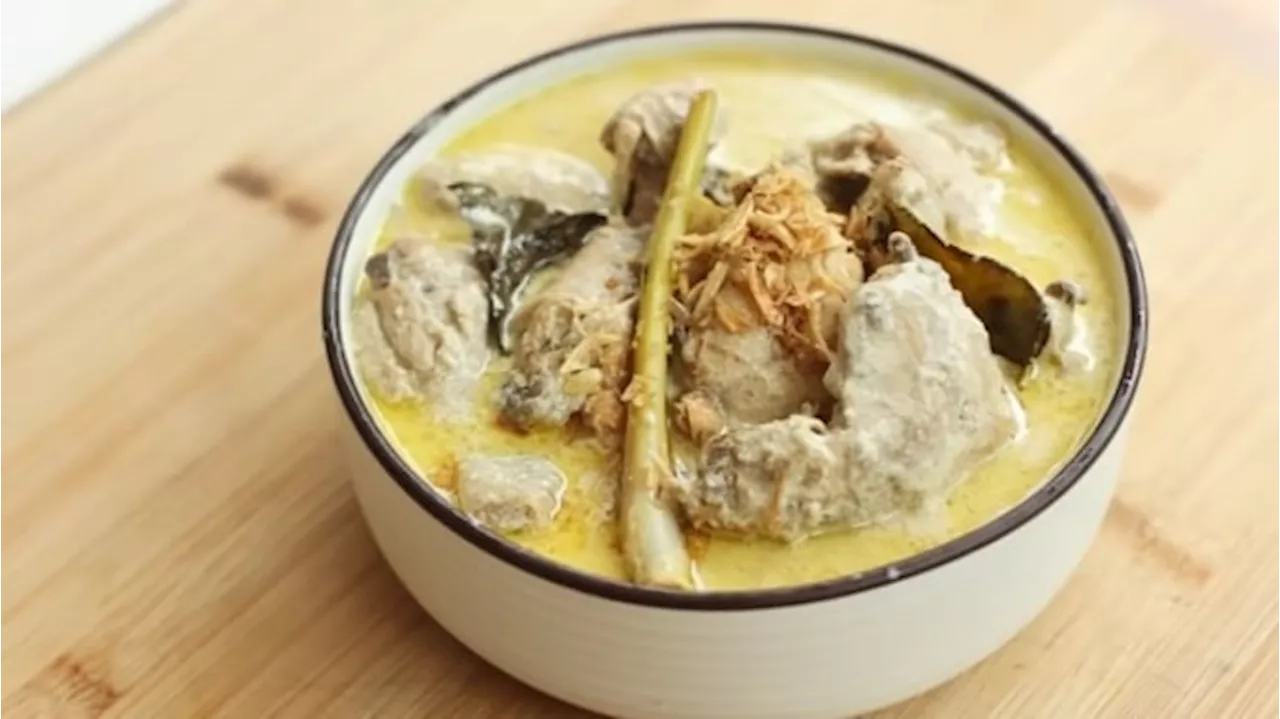 Opor Ayam Lebaran Anti Ribet! Resep Mudah ala Chef Devina Hermawan