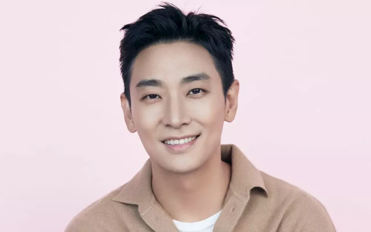 Joo Ji Hoon Merasa Bak Tanpa Busana Saat Syuting Adegan Aksi di 'Blood Free'