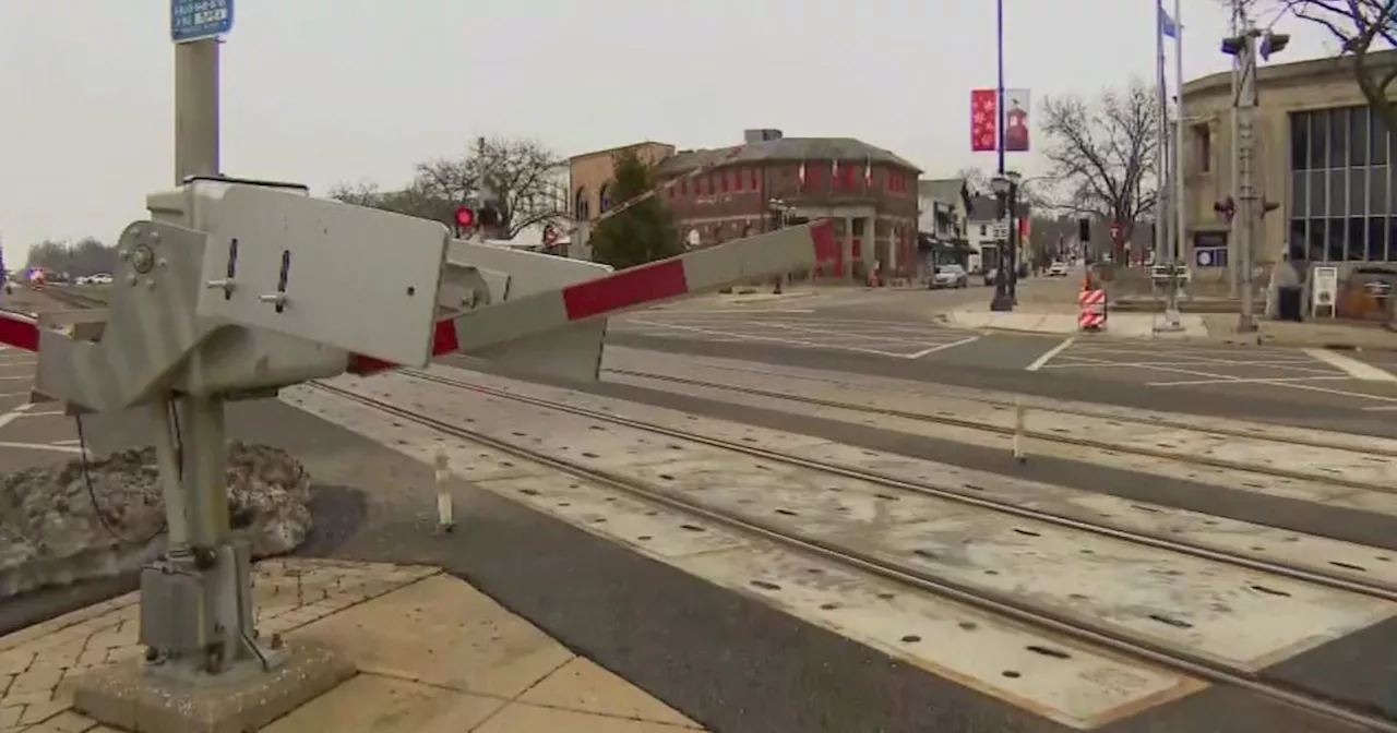 Chicago suburb to add more crossing guards after teen killed by Metra train