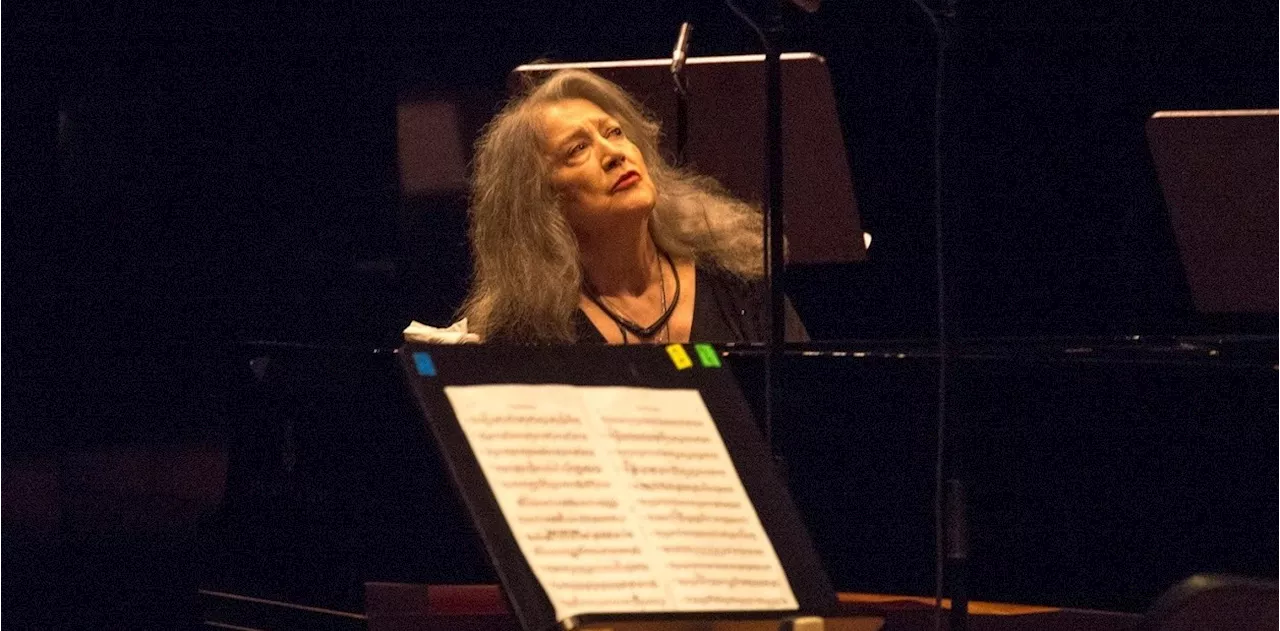 La pianista Martha Argerich protesta por el cierre de becas para jóvenes músicos