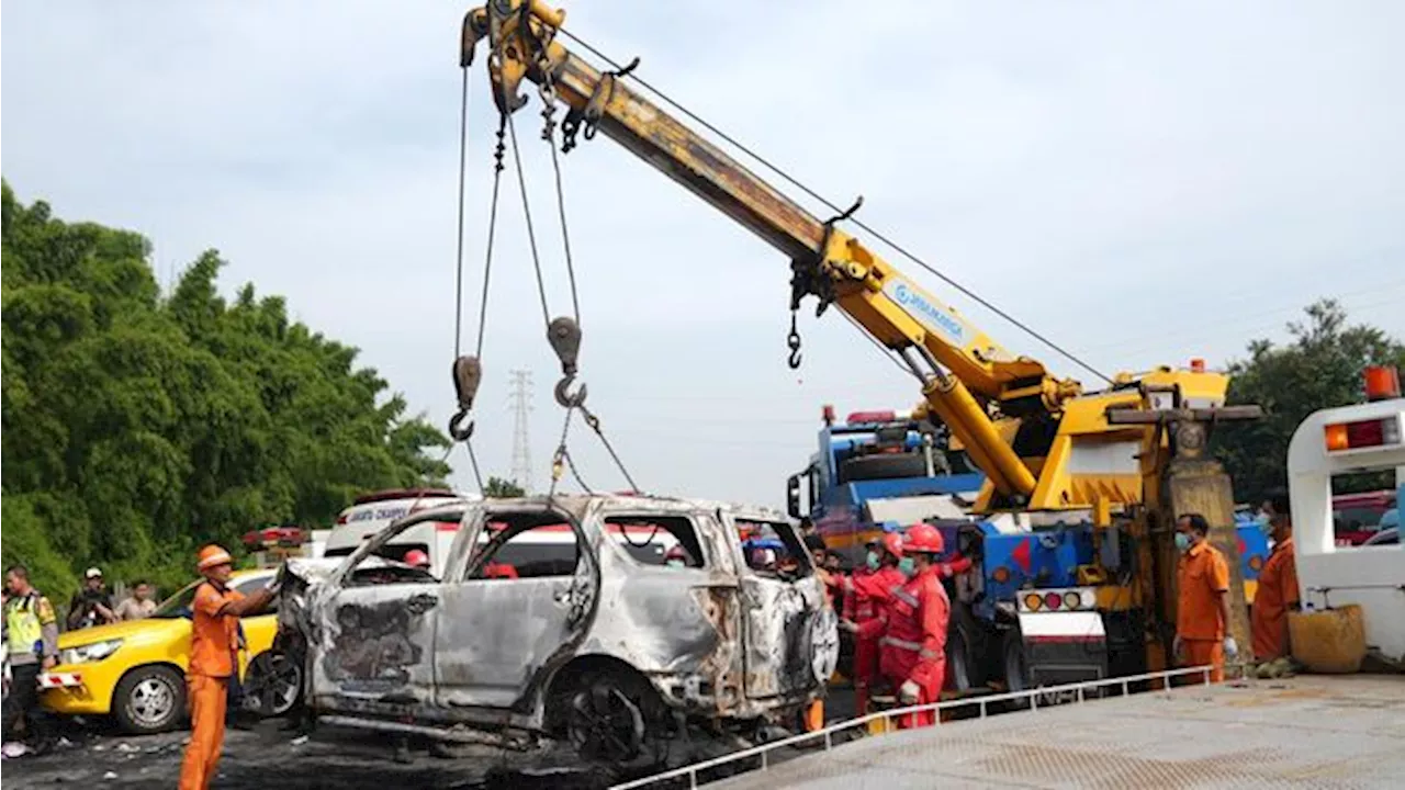 Kronologi Kecelakaan Maut KM 58 Tol Cikampek yang Tewaskan 12 Orang