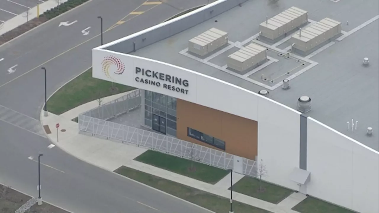 3 kids left alone in car for 4 hours while moms at Pickering casino: police