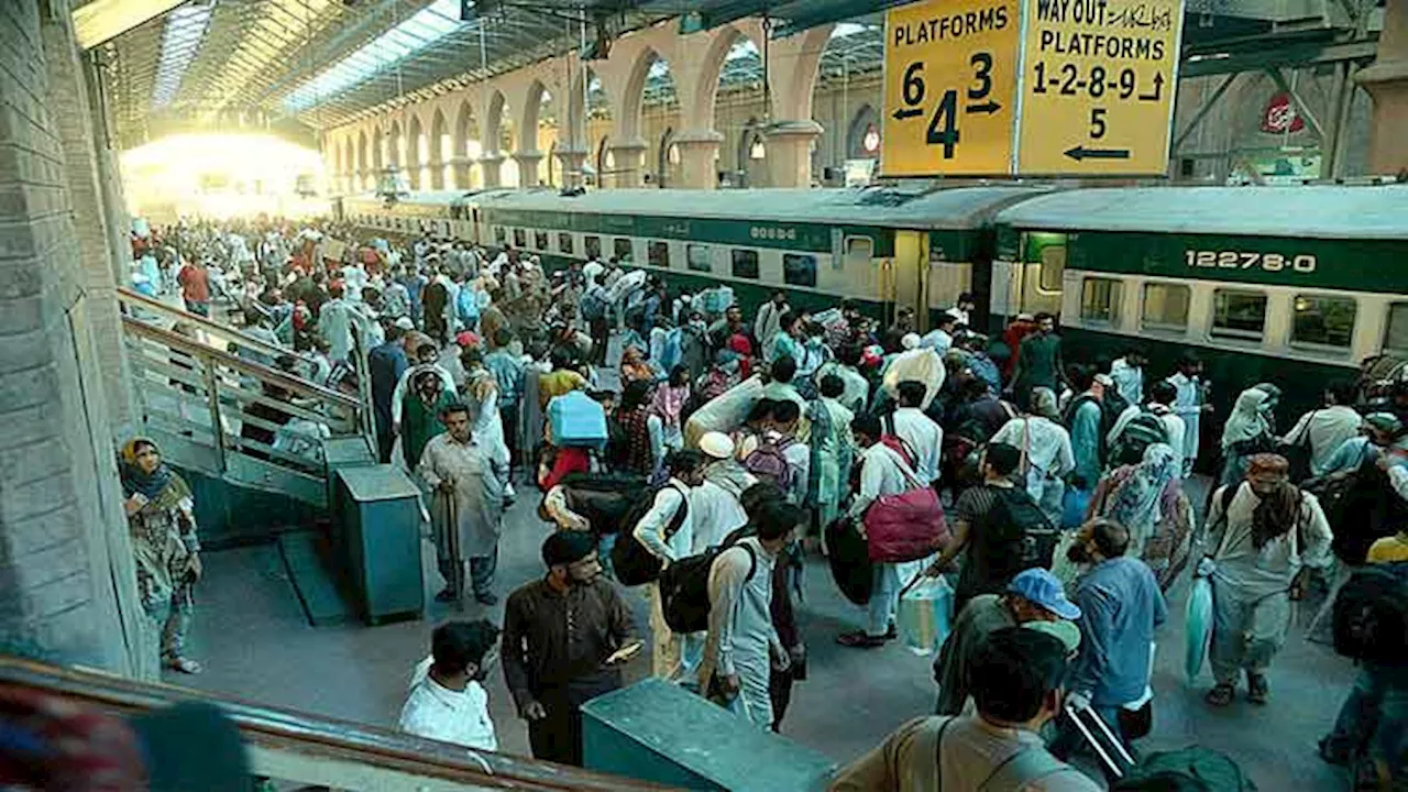 Buses, trains are overcrowded amid usual Eid exodus