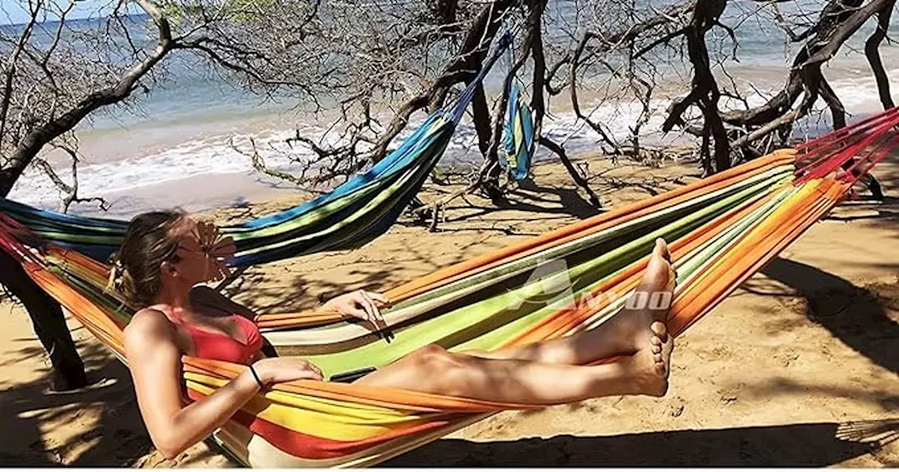 Shoppers Rave About Portable and Tree-Friendly £20 Amazon Hammock