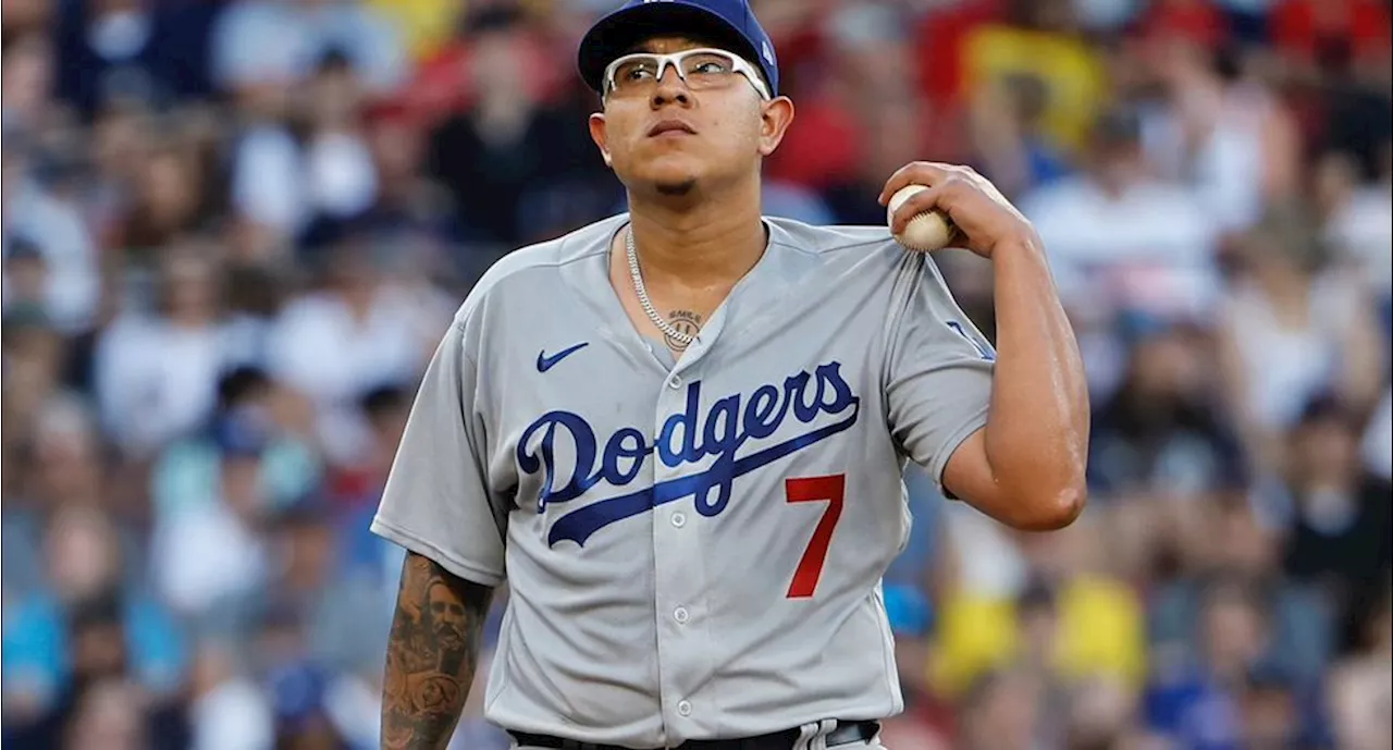 Julio Urías es acusado de cinco cargos menores en Estados Unidos