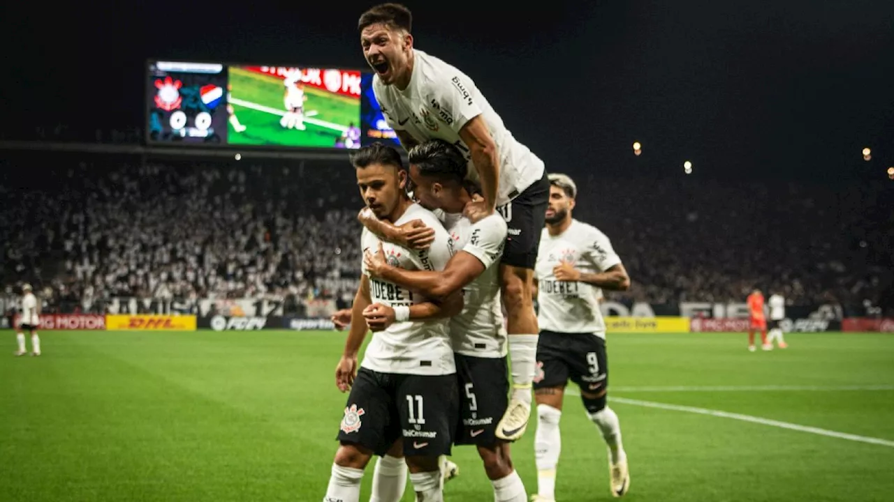 Corinthians atropela o Nacional e vence a primeira na Sul-Americana