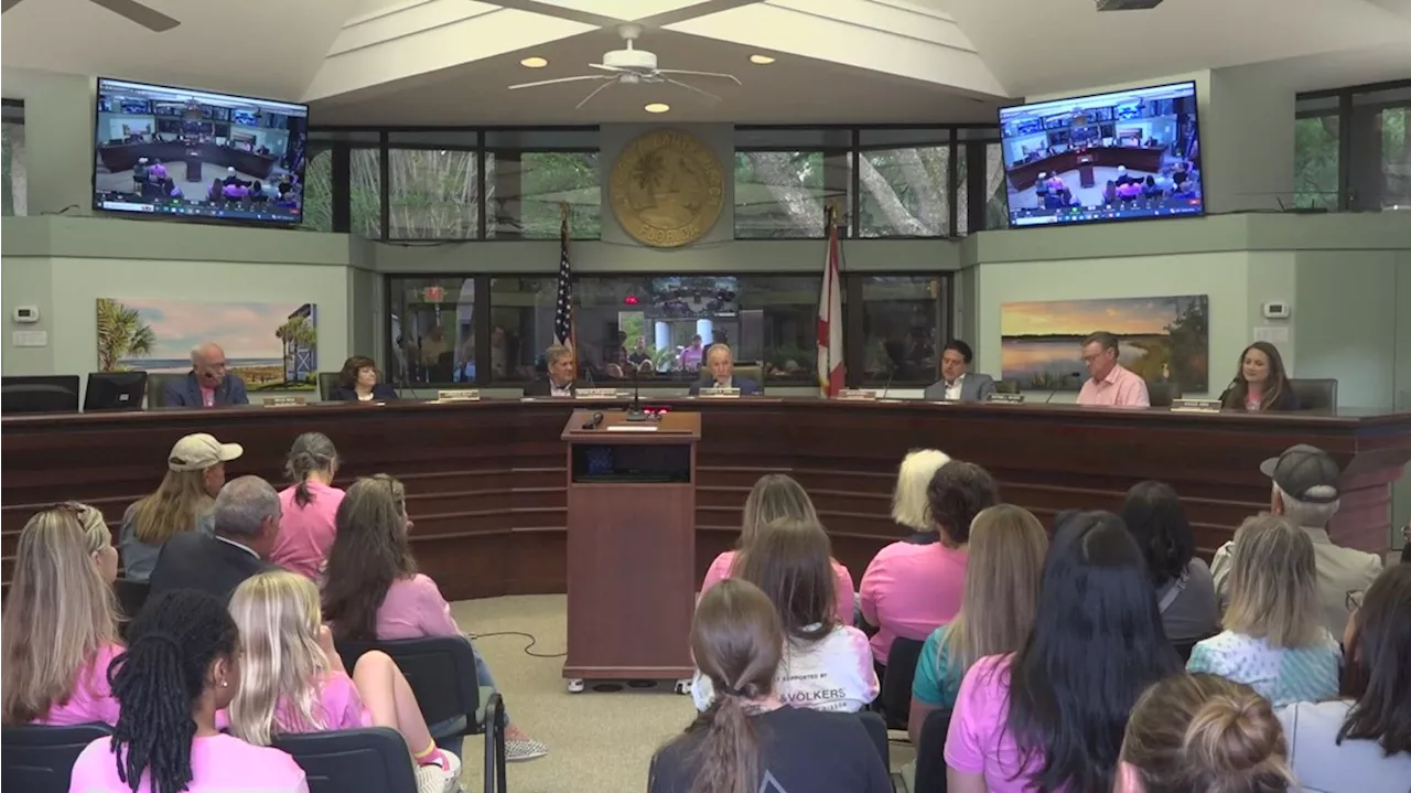 Atlantic Beach City Commission supports keeping elementary school open with resolution