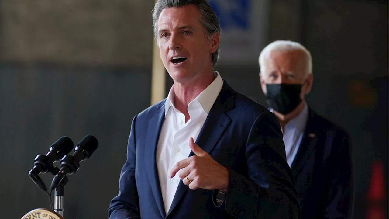 Joe Rogan Speculates Biden Will Be Replaced by Gavin Newsom