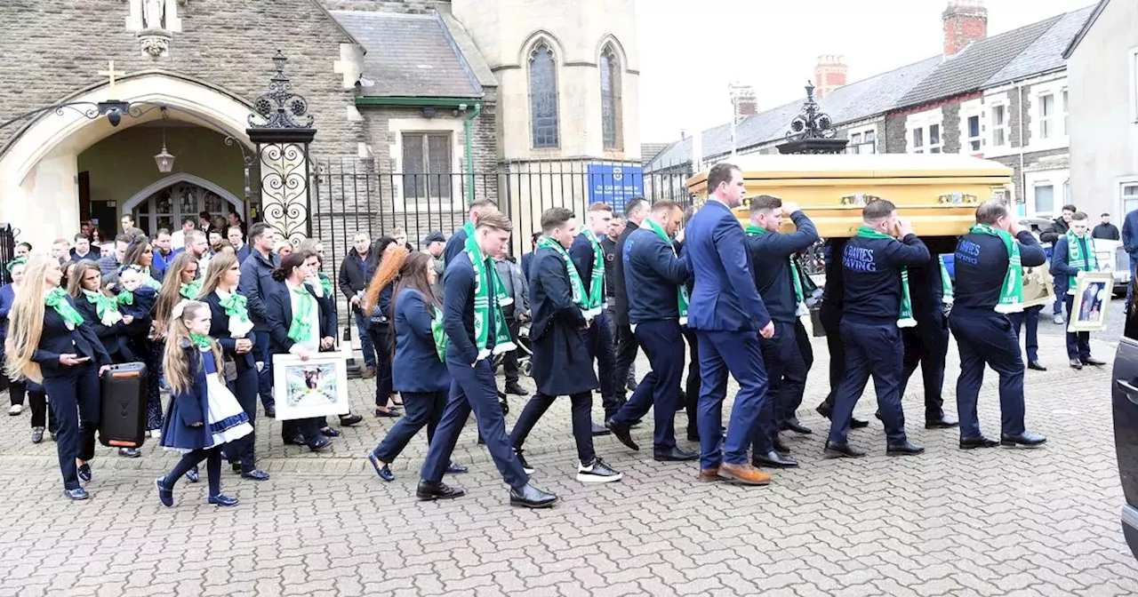 Rolls Royces and a gold coffin as hundreds say farewell to 'Big Daddy'