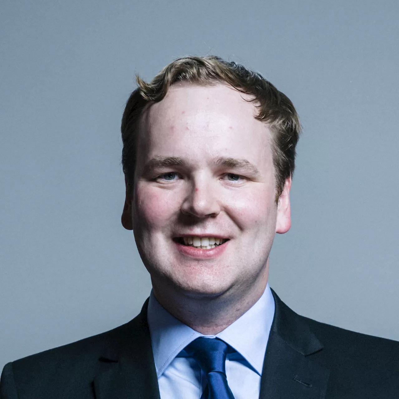 Tory MP targeted in sexting scam ‘resigns as vice-chairman of 1922 Committee’