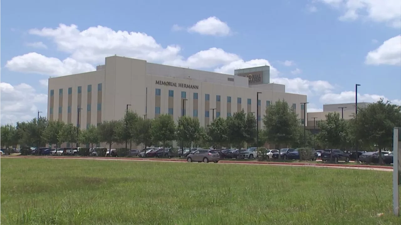 Days after putting pause on liver donation program, Memorial Hermann halts kidney program, too