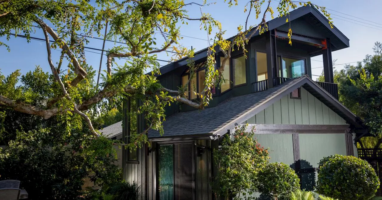 This gorgeous Craftsman-inspired ADU in Hollywood was once a rickety garage