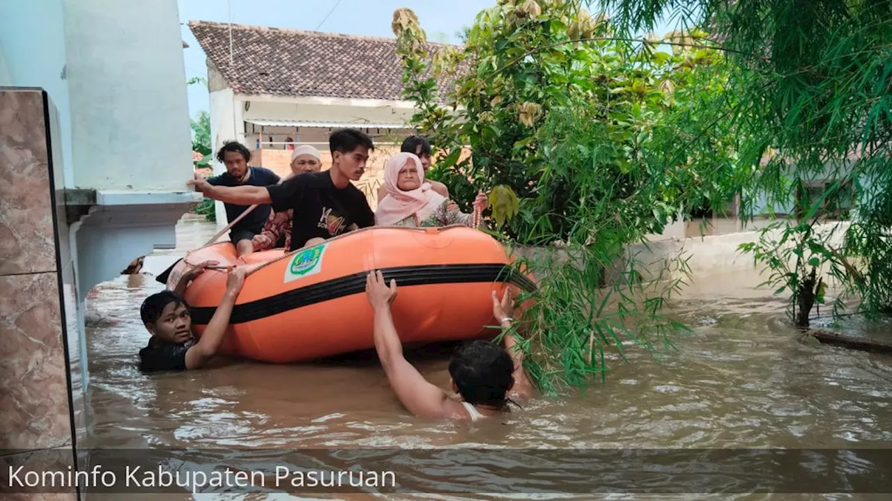 Jelang Lebaran, Ribuan Rumah Warga Pasuruan Jatim Terendam Banjir Satu Meter Lebih