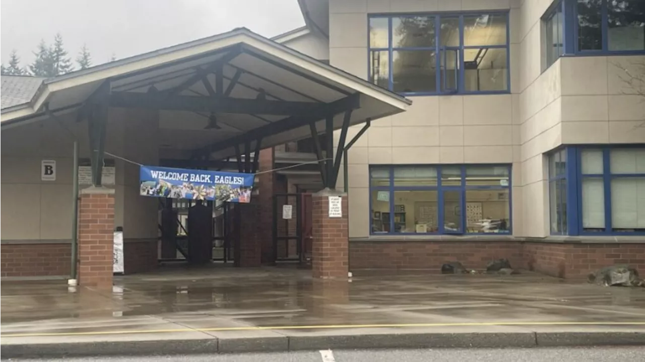 Students return to Meadowdale Elementary School months after flood damage