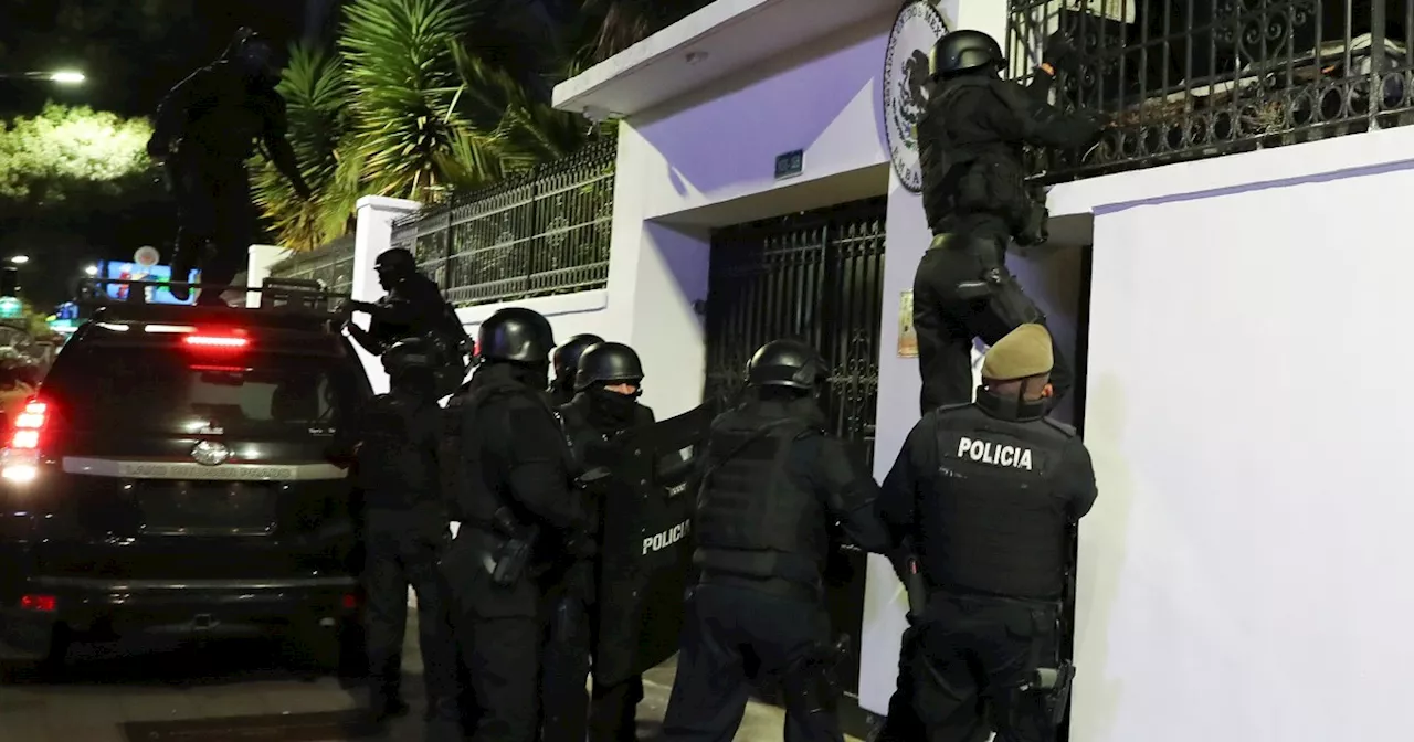 Mexico releases video of Ecuadorian police raiding its embassy in Quito