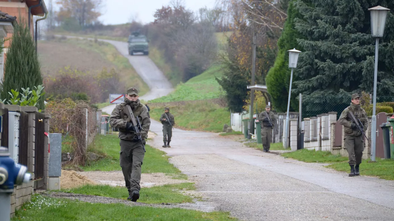 Bundesheer übt mit 200 Mann und 60 Fahrzeugen im freien Gelände