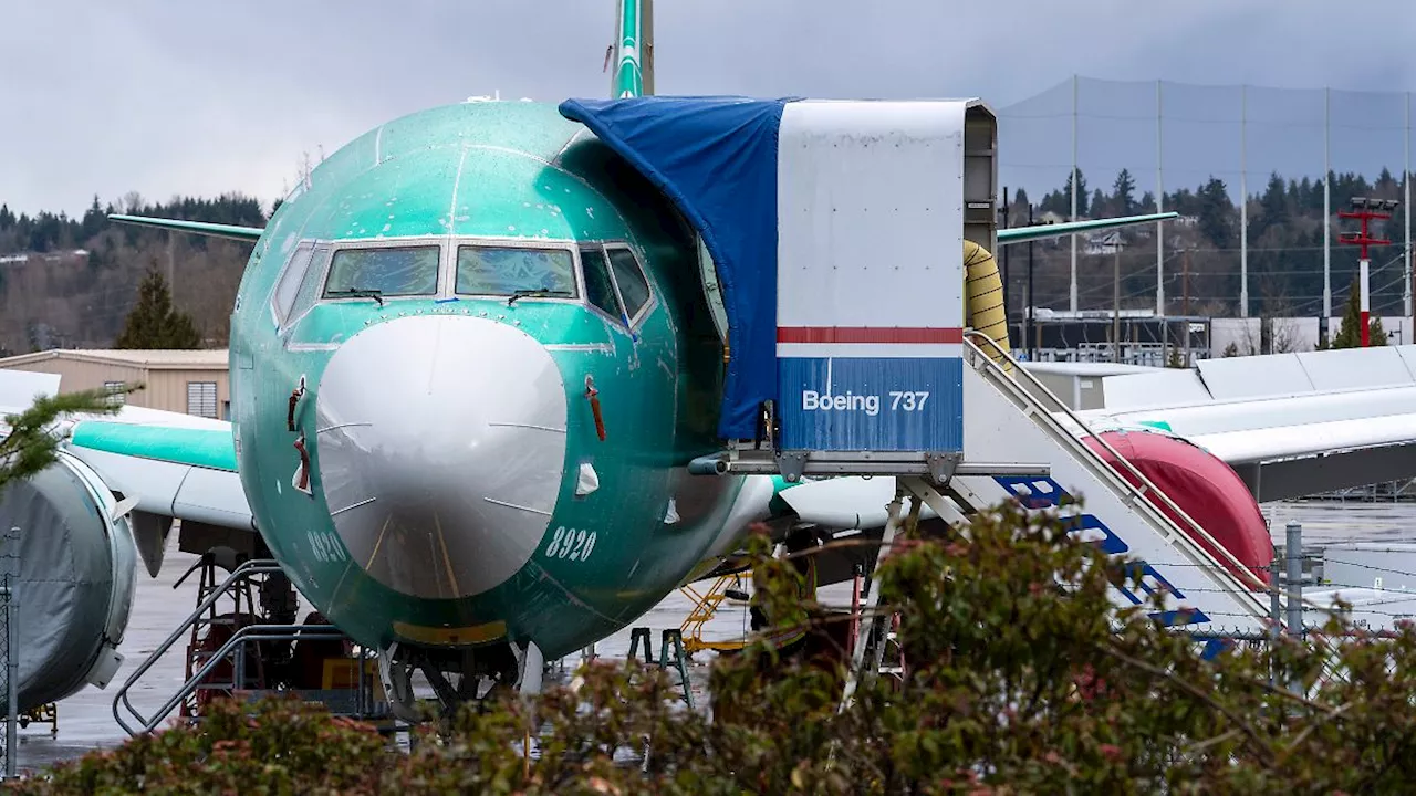 Hersteller mit vielen Problemen: Boeing liefert deutlich weniger Maschinen aus