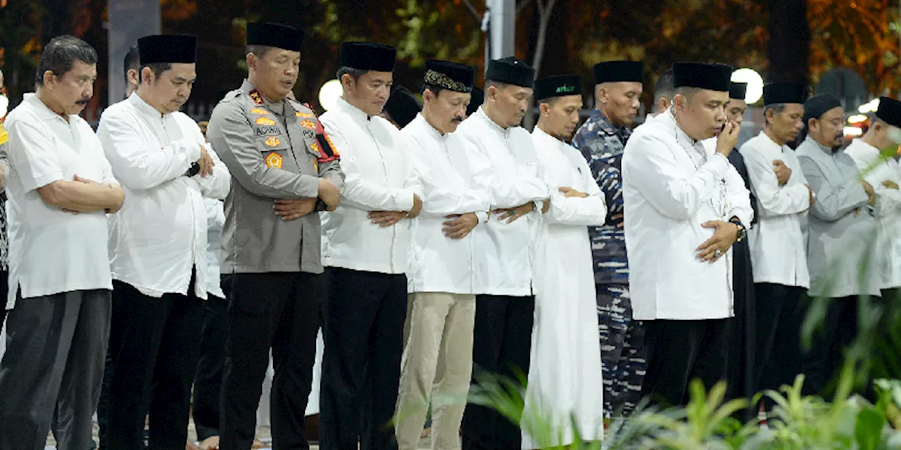 Awali Malam Idulfitri 1445 H, Forkopimda Sumut Salat Isya Berjamaah