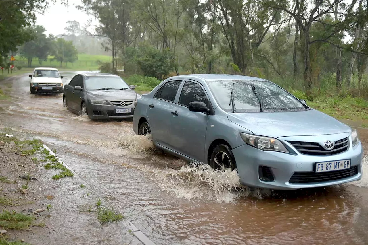 Joburg EMS on high alert amid heavy downpours and flooding