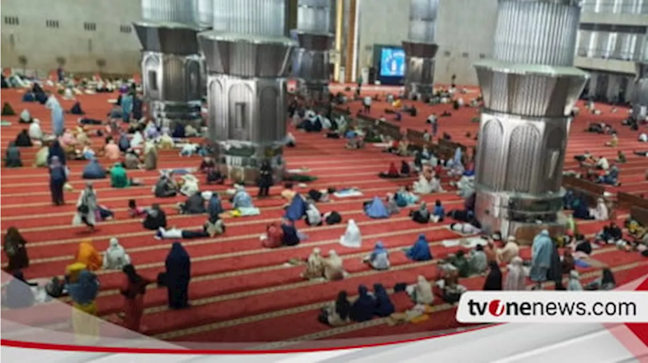 Ramadhan Hampir Usai, Masjid Istiqlal Masih Jadi Magnet bagi Warga Muslim Jakarta