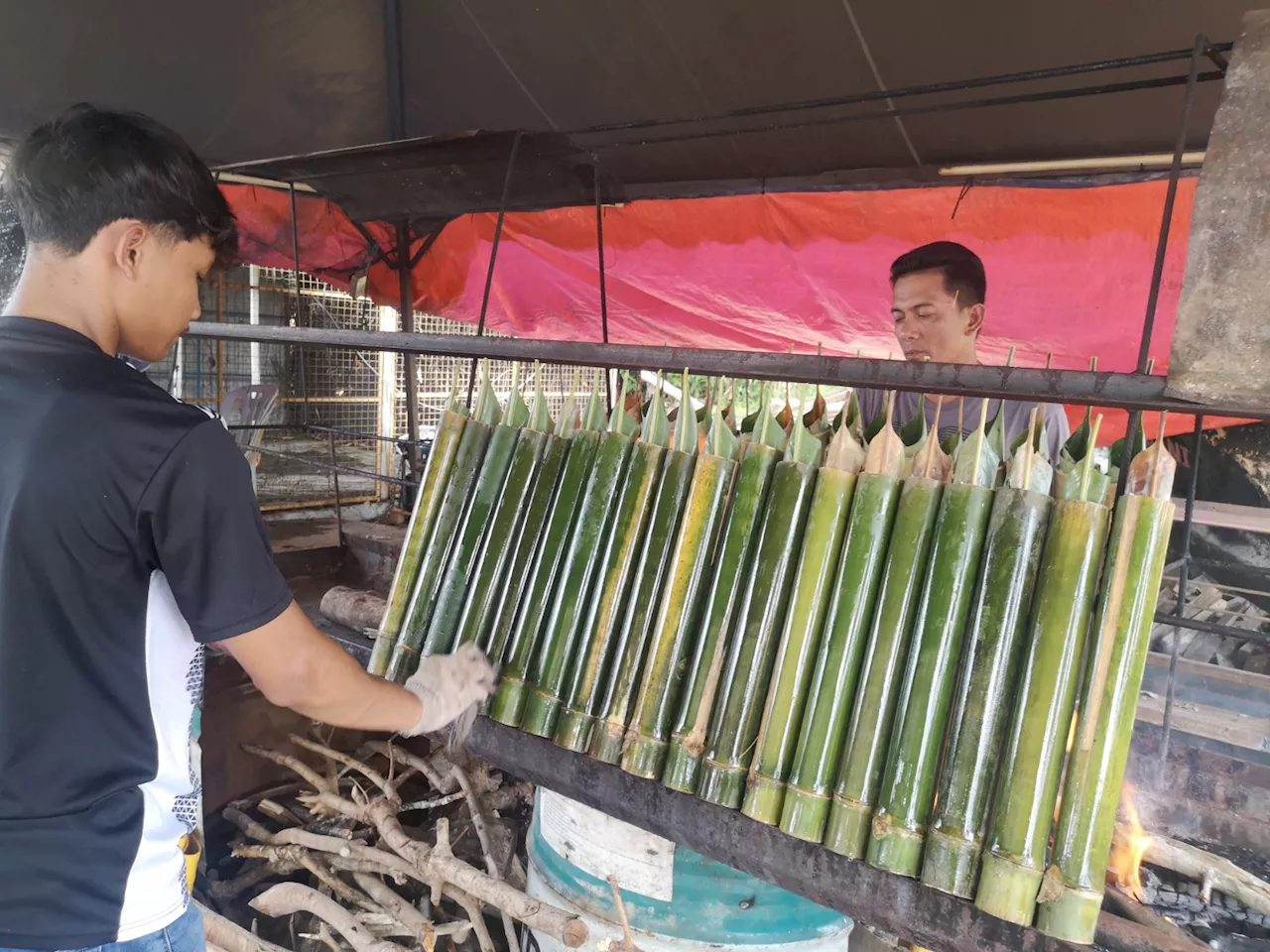 Beras pulut naik tapi harga lemang daun lerek masih kekal