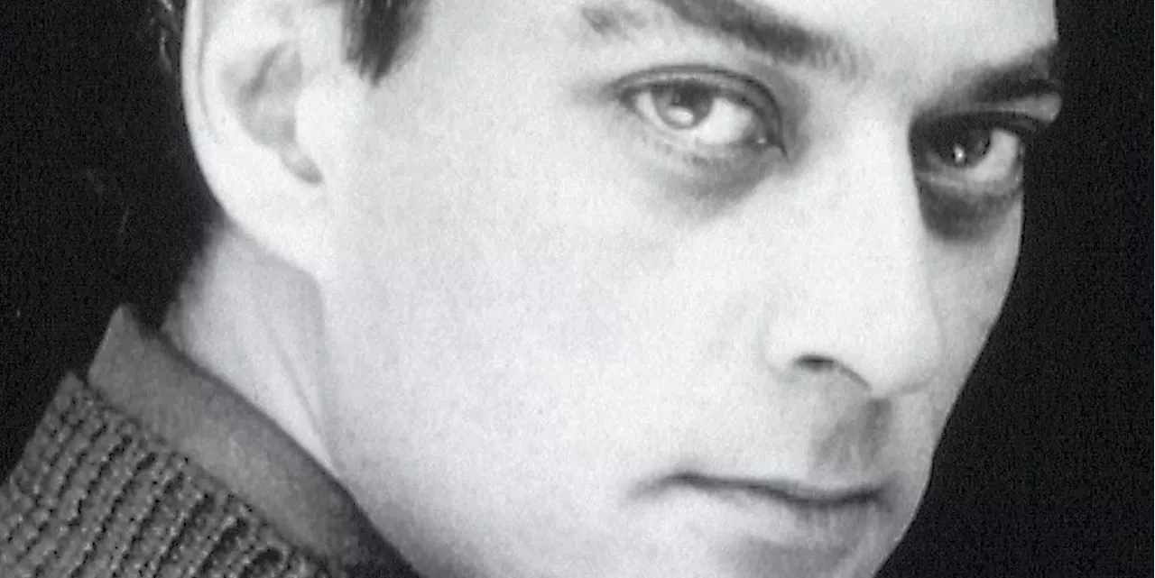 La vida de Paul Auster, en imágenes