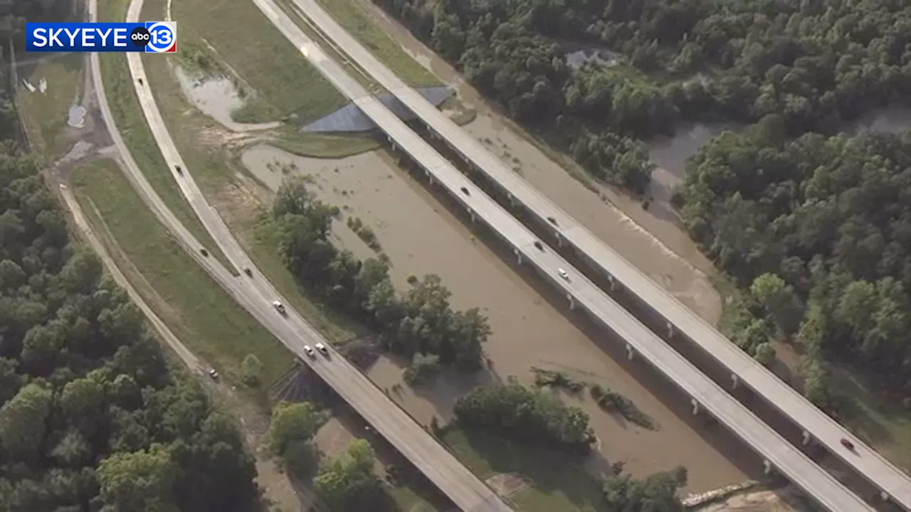 Heavy rain upstream could cause San Jacinto River's East Fork to rise 10-15 ft. overnight, OEM says