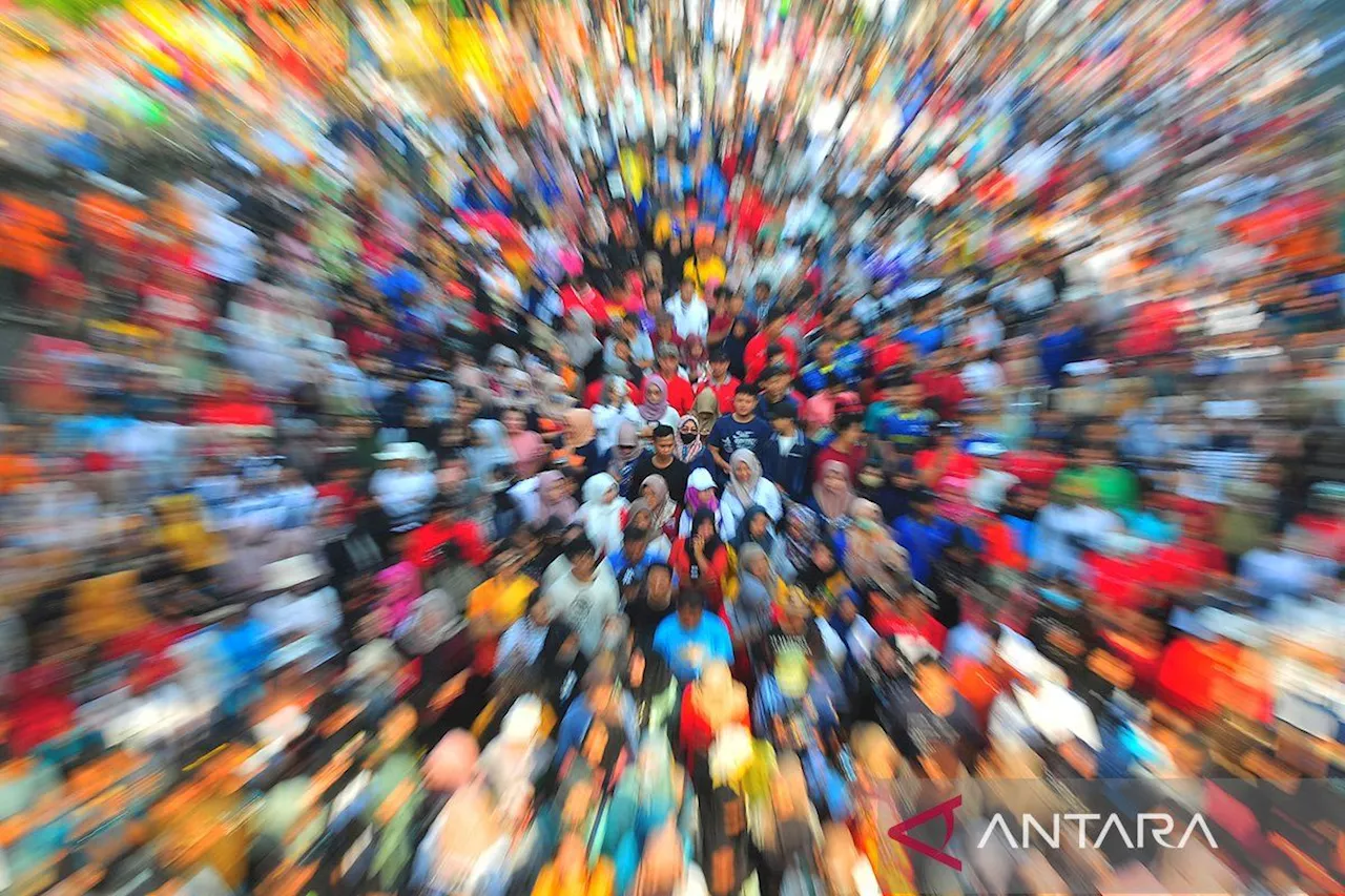 Hari Buruh Internasional merajut kebersamaa, menjaga kondusivitas, dan meningkatkan produktivitas