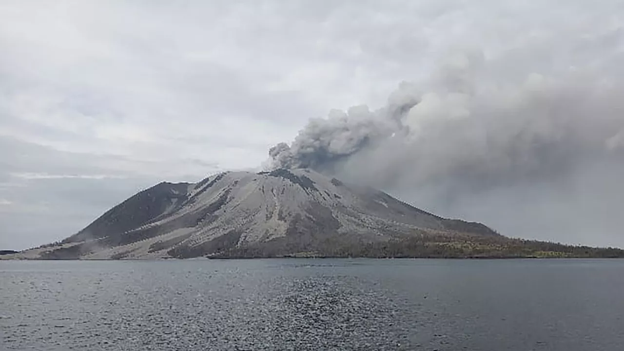 Indonesia’s Ruang volcano spews more hot clouds after eruption forces closure of schools, airports