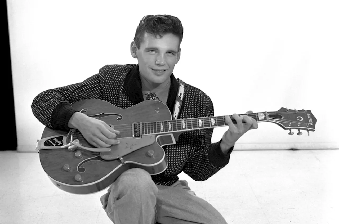 Duane Eddy, Grammy-Winning ‘Rebel-Rouser’ Guitarist, Dies at 86