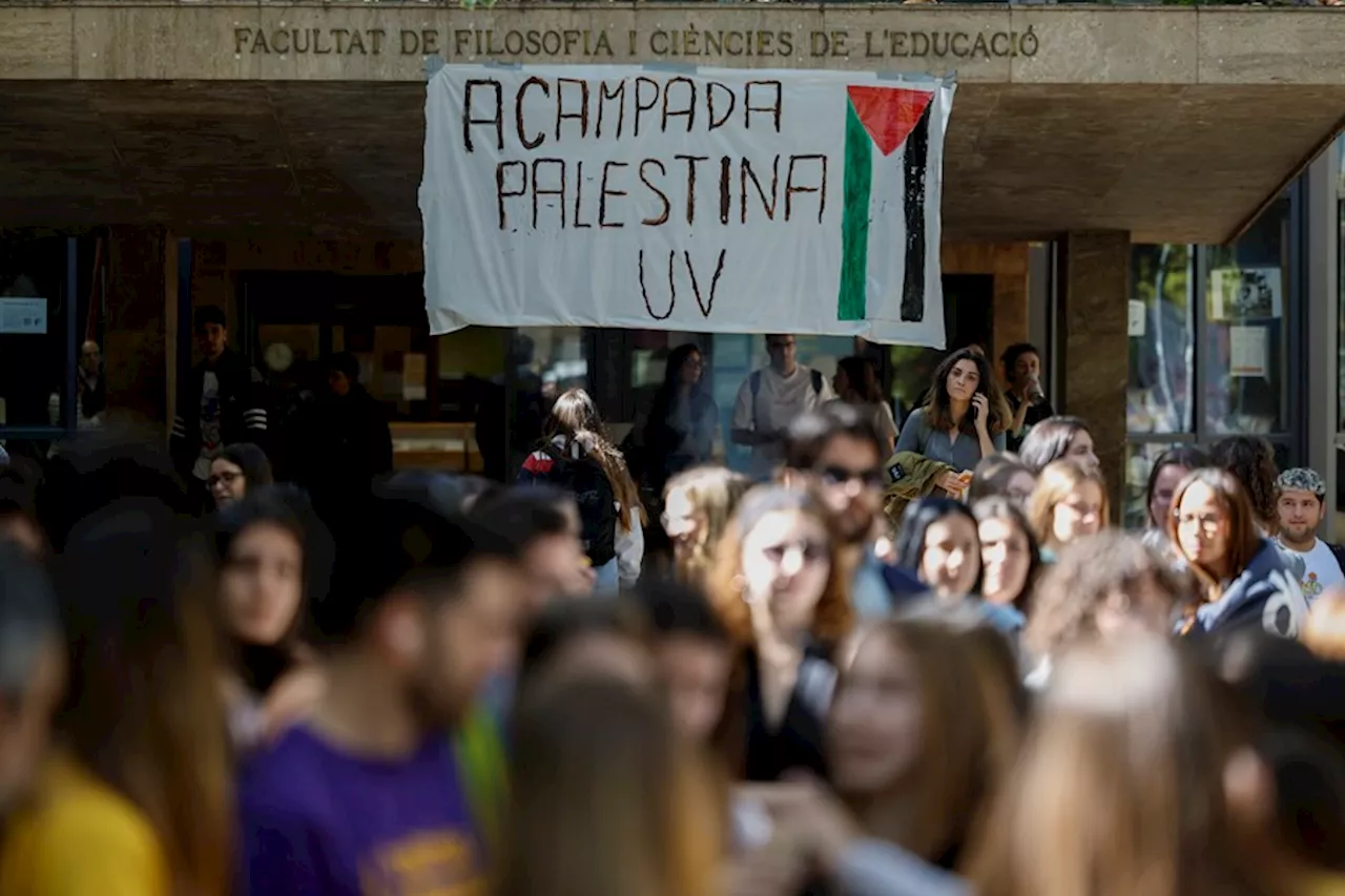 Prosigue la acampada propalestina en la Universidad de València