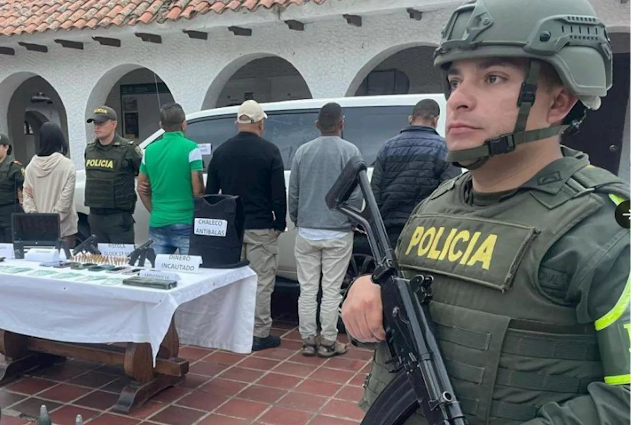 Capturan a tres policías por presunta implicación en fuga de alias &#039;Zeus&#039;