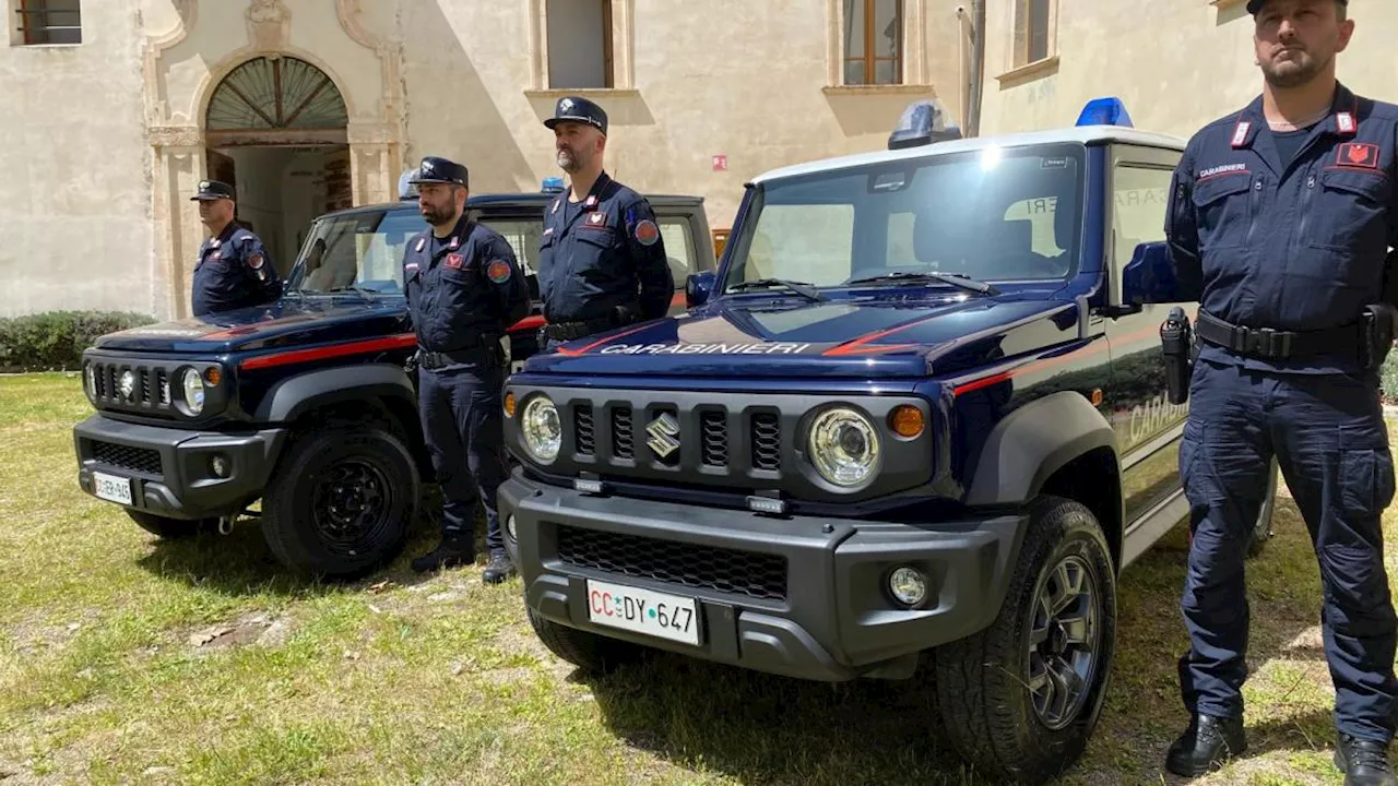 La Suzuki Jimny in divisa dei carabinieri del parco della Maiella