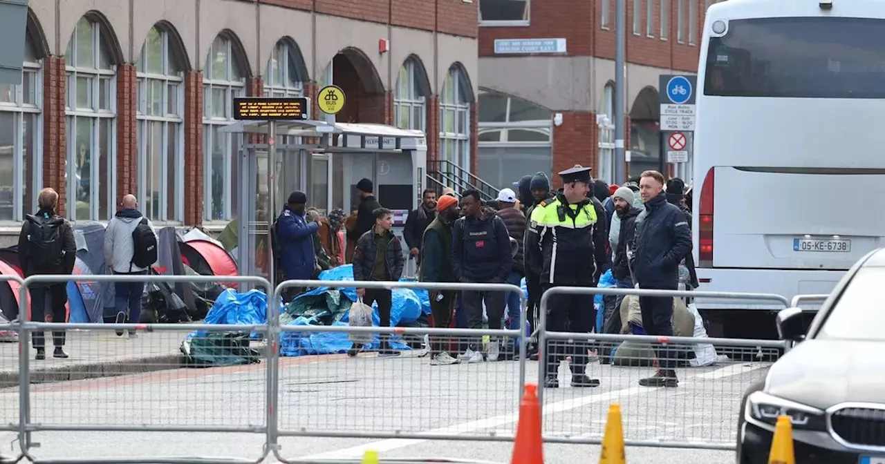 Asylum seekers being moved from Dublin's Mount Street in multi-agency operation