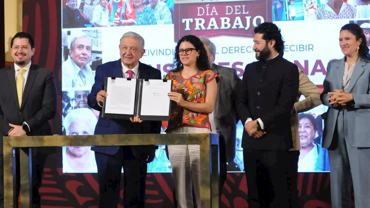 AMLO firma decreto para crear Fondo de Pensiones para el Bienestar: 'Se corrigen aberraciones del pasado'